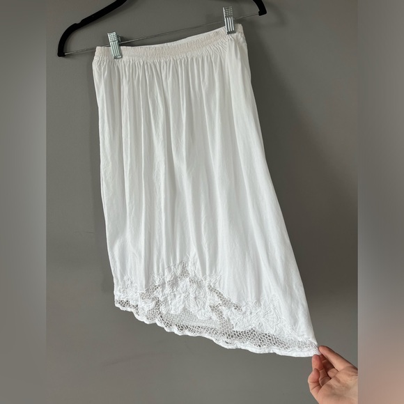 Vintage 1980s eyelet skirt size L - Picture 3 of 6